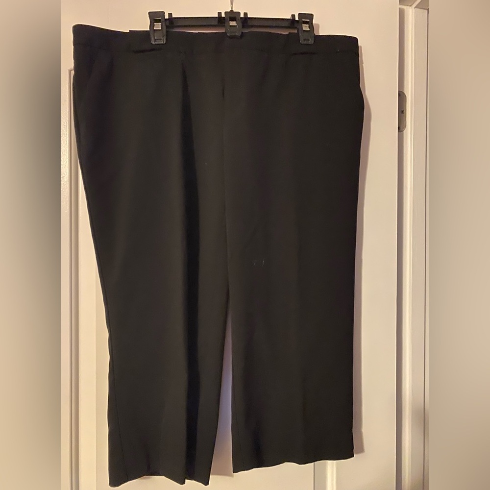 Daisy Fuentes Elegant Black Trousers